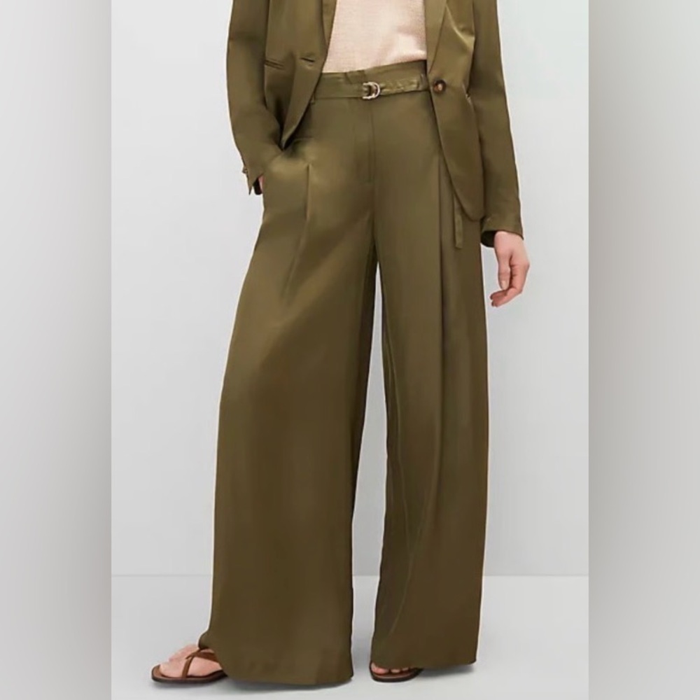 Ann Taylor Sage Green Pants - Picture 3 of 4